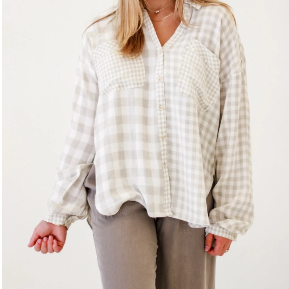 💕118 Hem & Thread Cream Plaid Button-Down Shirt